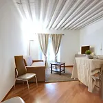 Milanrentals - Moscova Milán