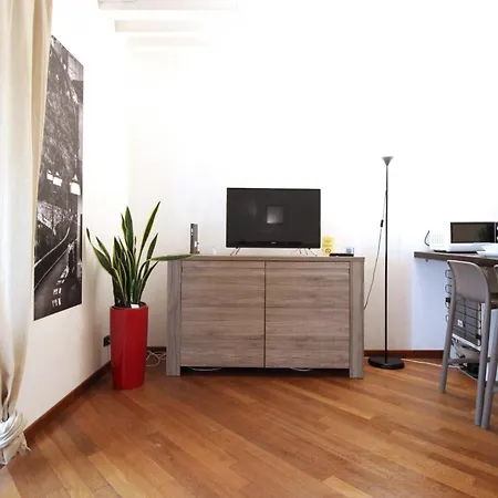 Milanrentals - Moscova Mediolan