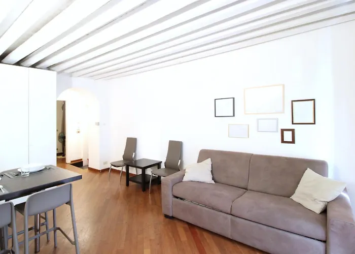 Apartament Milanrentals - Moscova *